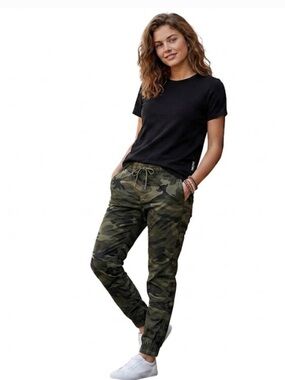 Rag Supply Camo Print Elastic Waist Joggers with Drawstring